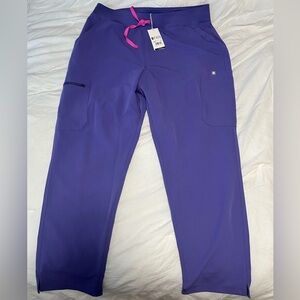 NWT women's Amethyst Yola™ High Waisted 2.0 - Skinny Scrub Pants